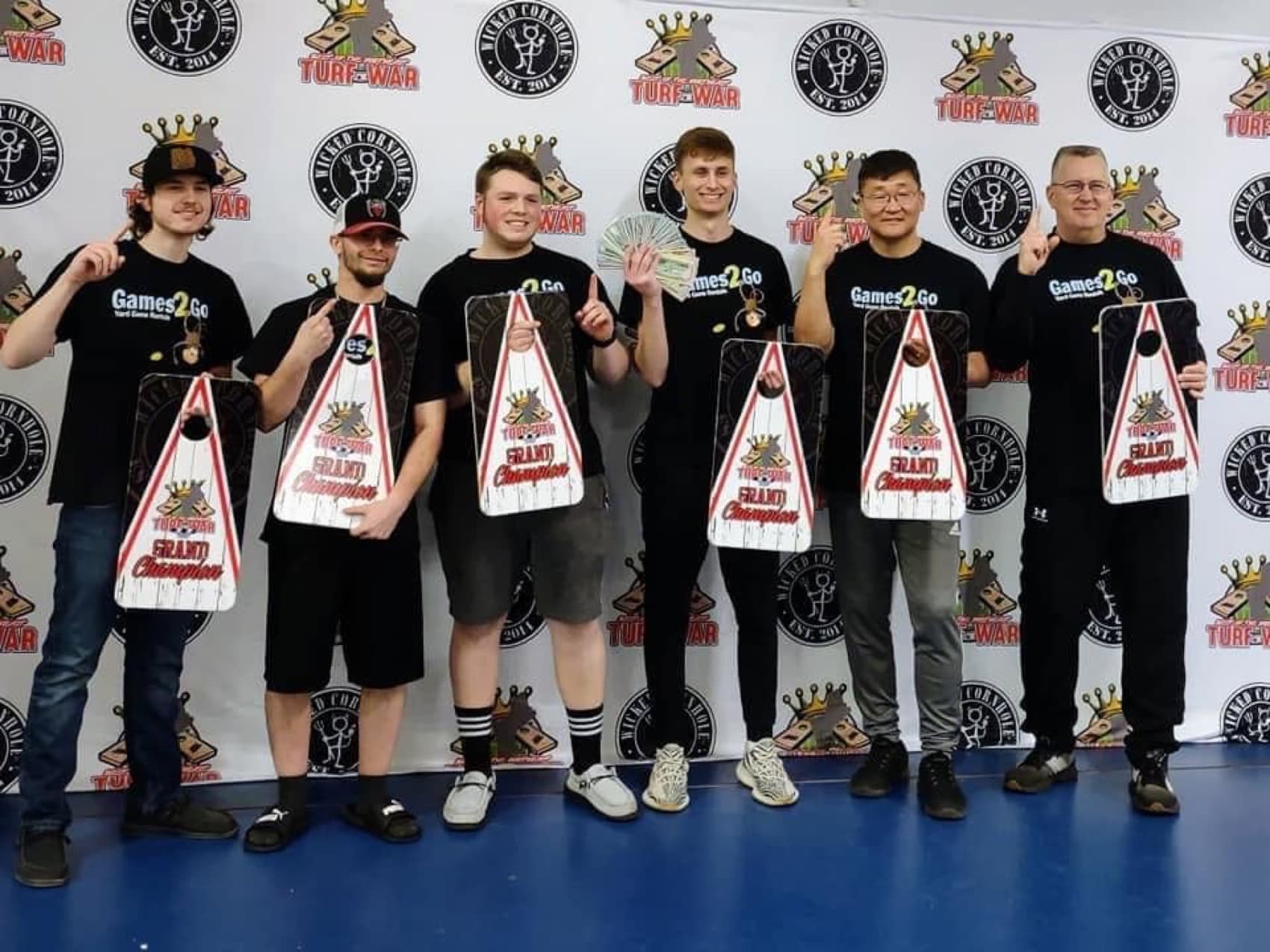 Zack's team after a Turf War tournament win